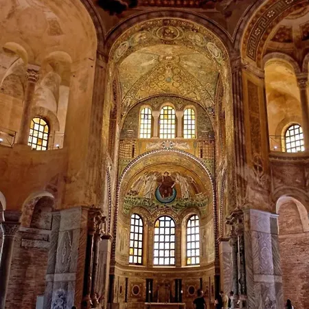 Апартаменты Toscana *
